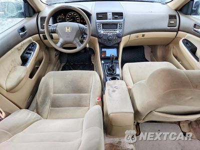 Zdjęcie 8 z 12 samochodu: 2007 HONDA ACCORD SE VIN:1HGCM55387A102430 - miniatura