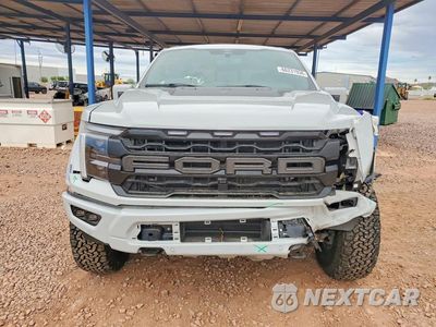 Piąte zdjęcie samochodu w środku: 2026 FORD F150 RAPTOR VIN:1FTFW1RG7TFA12873 - miniatura