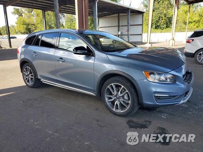 Czwarte zdjęcie samochodu z boku: 2018 VOLVO V60 CROSS COUNTRY PREMIER VIN:YV440MWK1J2058879 - miniatura