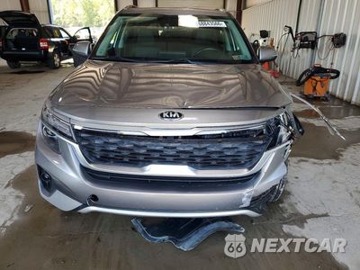 Piąte zdjęcie samochodu w środku: 2021 KIA SELTOS EX VIN:KNDERCAA5M7224186 - miniatura