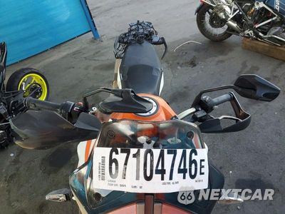 Piąte zdjęcie samochodu w środku: 2017 KTM 1290 SUPER ADVENTURE R VIN:VBKV59405HM959113 - miniatura