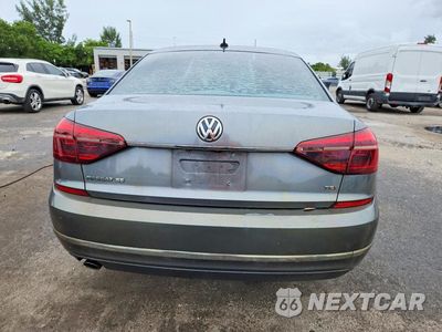 Zdjęcie 6 z 12 samochodu: 2017 VOLKSWAGEN PASSAT SE VIN:1VWBT7A31HC057283 - miniatura