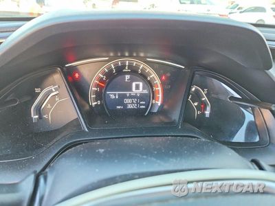 Zdjęcie 9 z 12 samochodu: 2017 HONDA CIVIC LX VIN:2HGFC2F59HH520531 - miniatura