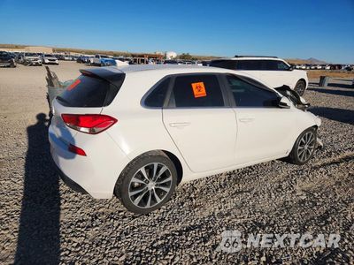 Trzecie zdjęcie samochodu z tyłu: 2019 HYUNDAI ELANTRA GT BASE VIN:KMHH35LE1KU099708 - miniatura