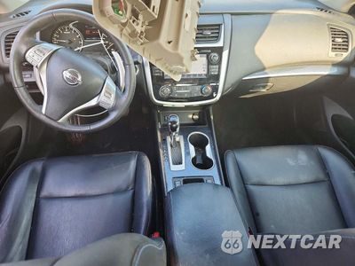 Zdjęcie 8 z 13 samochodu: 2018 NISSAN ALTIMA 2.5 SR VIN:1N4AL3AP5JC293943 - miniatura