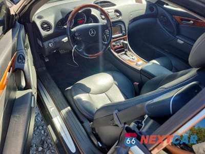 Zdjęcie 8 z 12 samochodu: 2006 MERCEDES-BENZ SL 500 VIN:WDBSK75F46F116542 - miniatura