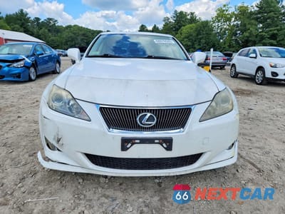 Piąte zdjęcie samochodu w środku: 2008 LEXUS IS 250 VIN:JTHCK262X85018028 - miniatura