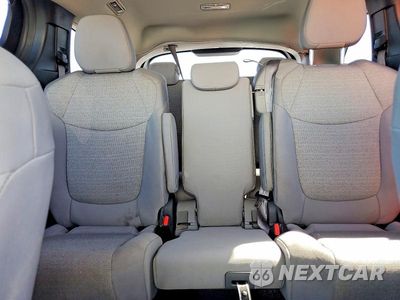 Zdjęcie 10 z 14 samochodu: 2025 TOYOTA SIENNA LE VIN:5TDKSKFC1SS158265 - miniatura