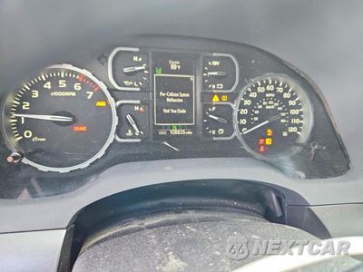 Zdjęcie 9 z 12 samochodu: 2018 TOYOTA TUNDRA SR5 VIN:5TFUW5F12JX708742 - miniatura