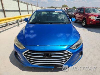 Piąte zdjęcie samochodu w środku: 2017 HYUNDAI ELANTRA SE VIN:KMHD74LF8HU109231 - miniatura