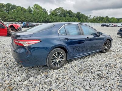 Trzecie zdjęcie samochodu z tyłu: 2018 TOYOTA CAMRY SE VIN:4T1B11HK1JU671832 - miniatura