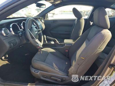 Zdjęcie 7 z 12 samochodu: 2005 FORD MUSTANG VIN:1ZVFT80N655188297 - miniatura