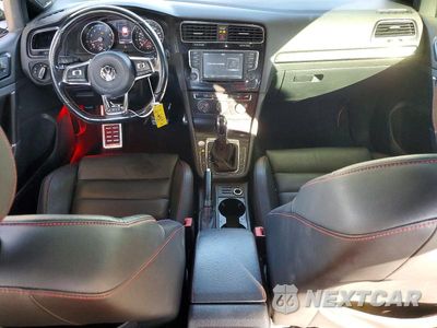 Zdjęcie 8 z 12 samochodu: 2017 VOLKSWAGEN GOLF GTI S, SPORT, SE, AUTOBAHN VIN:3VW447AUXHM047140 - miniatura
