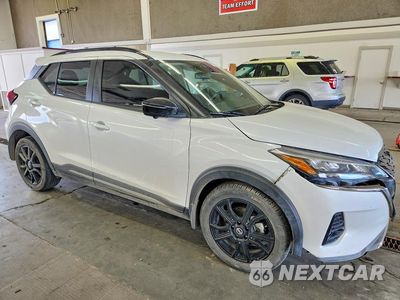 Czwarte zdjęcie samochodu z boku: 2021 NISSAN KICKS SR VIN:3N1CP5DV4ML531838 - miniatura