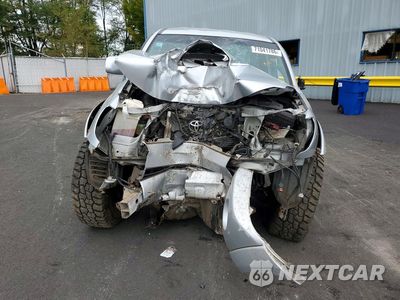 Piąte zdjęcie samochodu w środku: 2005 TOYOTA TACOMA DOUBLE CAB VIN:5TELU42N15Z066128 - miniatura