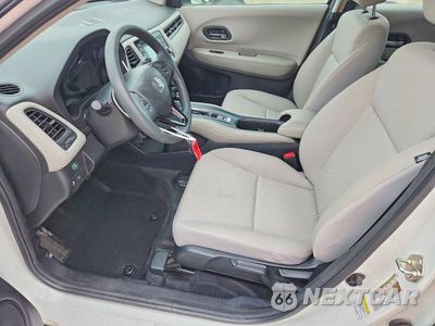 Zdjęcie 7 z 13 samochodu: 2016 HONDA HR-V LX VIN:3CZRU5H3XGM724402 - miniatura