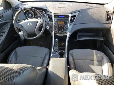Zdjęcie 8 z 12 samochodu: 2011 HYUNDAI SONATA SE VIN:5NPEC4AC4BH012512 - miniatura