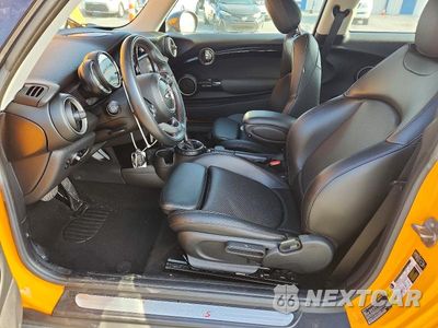 Zdjęcie 7 z 12 samochodu: 2015 MINI COOPER S VIN:WMWXP7C59F2A34803 - miniatura