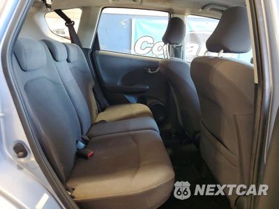 Zdjęcie 10 z 12 samochodu: 2009 HONDA FIT VIN:JHMGE87209S034526 - miniatura