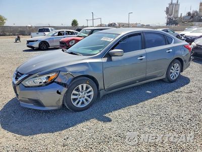 2017 NISSAN ALTIMA 2.5 S 1N4AL3AP0HN318505 - główne zdjęcie licytacji z USA - miniatura