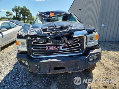 Piąte zdjęcie samochodu w środku: 2019 GMC SIERRA K2500 HEAVY DUTY VIN:1GT12NEY8KF166874 - miniatura