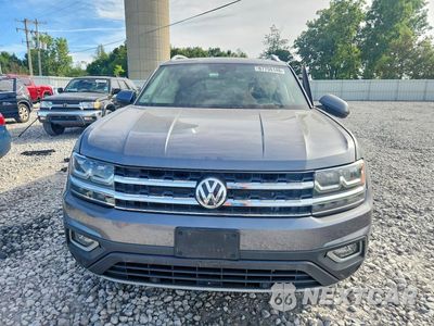 Piąte zdjęcie samochodu w środku: 2018 VOLKSWAGEN ATLAS SEL PREMIUM VIN:1V2NR2CA3JC597462 - miniatura