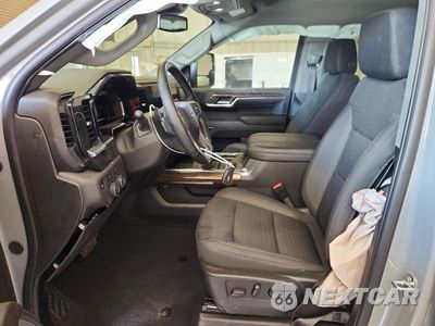 Zdjęcie 7 z 12 samochodu: 2024 CHEVROLET SILVERADO K1500 RST VIN:3GCUDEE8XRG425431 - miniatura