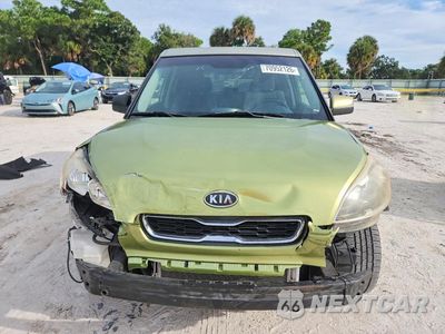 Piąte zdjęcie samochodu w środku: 2012 KIA SOUL BASE VIN:KNDJT2A63C7477530 - miniatura