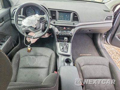 Zdjęcie 8 z 12 samochodu: 2017 HYUNDAI ELANTRA VALUE EDITION VIN:5NPD84LF1HH156872 - miniatura