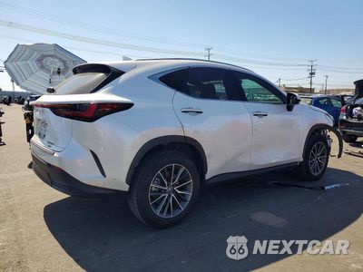 Trzecie zdjęcie samochodu z tyłu: 2025 LEXUS NX 350H PREMIUM VIN:JTJGKCEZXS2051687 - miniatura