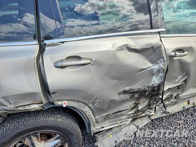 Zdjęcie 11 z 13 samochodu: 2016 TOYOTA HIGHLANDER LIMITED PLATINUM VIN:5TDDKRFH5GS272225 - miniatura