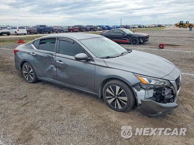 Czwarte zdjęcie samochodu z boku: 2022 NISSAN ALTIMA SV VIN:1N4BL4DV9NN340468 - miniatura