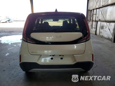 Zdjęcie 6 z 12 samochodu: 2023 KIA SOUL LX VIN:KNDJ23AUXP7861284 - miniatura