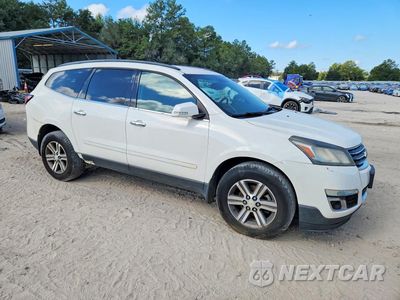 Czwarte zdjęcie samochodu z boku: 2015 CHEVROLET TRAVERSE LT VIN:1GNKRGKD3FJ181466 - miniatura