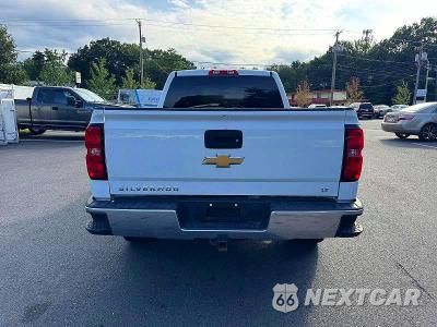 Zdjęcie 6 z 12 samochodu: 2018 CHEVROLET SILVERADO K1500 LT VIN:1GCVKREC5JZ318684 - miniatura