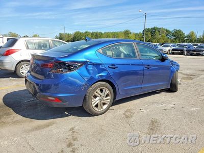 Trzecie zdjęcie samochodu z tyłu: 2019 HYUNDAI ELANTRA SEL VIN:5NPD84LF1KH435309 - miniatura