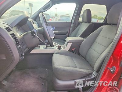 Zdjęcie 7 z 13 samochodu: 2010 FORD ESCAPE XLT VIN:1FMCU9DG5AKC58917 - miniatura