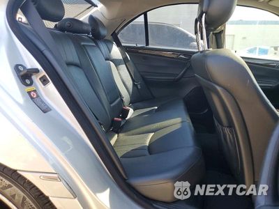 Zdjęcie 10 z 12 samochodu: 2005 MERCEDES-BENZ C 320 VIN:WDBRF64J85F562985 - miniatura
