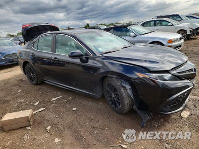 Czwarte zdjęcie samochodu z boku: 2021 TOYOTA CAMRY SE VIN:4T1G11AK2MU598121 - miniatura