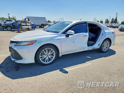2019 TOYOTA CAMRY HYBRID XLE 4T1B21HK6KU513601 - główne zdjęcie licytacji z USA - miniatura