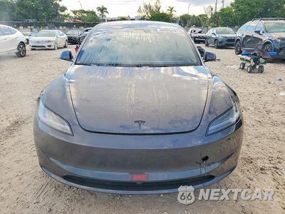 Piąte zdjęcie samochodu w środku: 2026 TESLA MODEL 3 VIN:5YJ3E1EA3TF126333 - miniatura