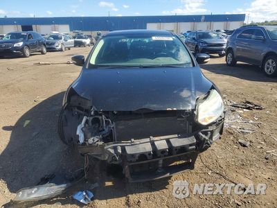 Piąte zdjęcie samochodu w środku: 2014 FORD FOCUS SE VIN:1FADP3K22EL380497 - miniatura
