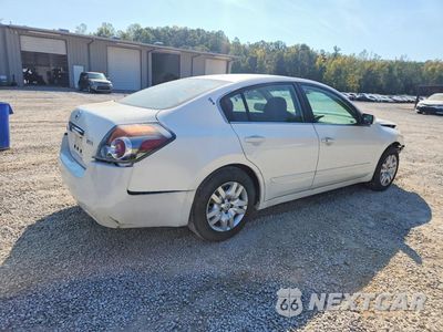 Trzecie zdjęcie samochodu z tyłu: 2012 NISSAN ALTIMA 2.5 VIN:1N4AL2AP3CN437894 - miniatura