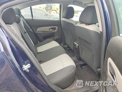 Zdjęcie 10 z 12 samochodu: 2011 CHEVROLET CRUZE LS VIN:1G1PC5SH2B7245956 - miniatura