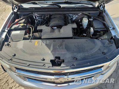Zdjęcie 12 z 13 samochodu: 2018 CHEVROLET SUBURBAN C1500 LT VIN:1GNSCHKC0JR270601 - miniatura