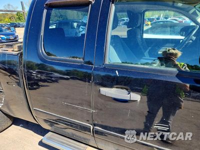 Zdjęcie 10 z 12 samochodu: 2008 CHEVROLET SILVERADO K1500 VIN:2GCEK190081100138 - miniatura