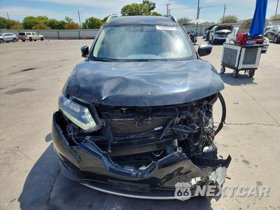 Piąte zdjęcie samochodu w środku: 2016 NISSAN ROGUE SV VIN:KNMAT2MT3GP726285 - miniatura