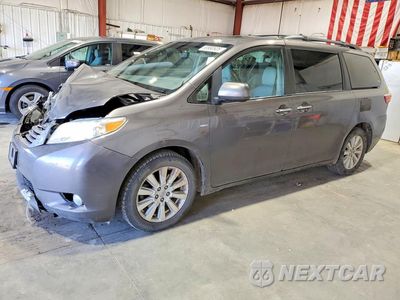 2017 TOYOTA SIENNA XLE 7-PASSENGER 5TDDZ3DC5HS178864 - główne zdjęcie licytacji z USA - miniatura