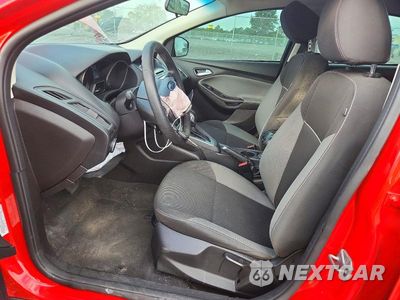Zdjęcie 7 z 12 samochodu: 2014 FORD FOCUS SE VIN:1FADP3K23EL286497 - miniatura