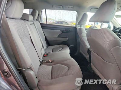 Zdjęcie 11 z 13 samochodu: 2024 TOYOTA HIGHLANDER LE VIN:5TDKDRAHXRS539161 - miniatura